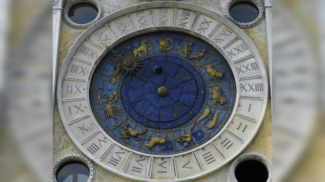 Simbol zodiak. [Pixabay]